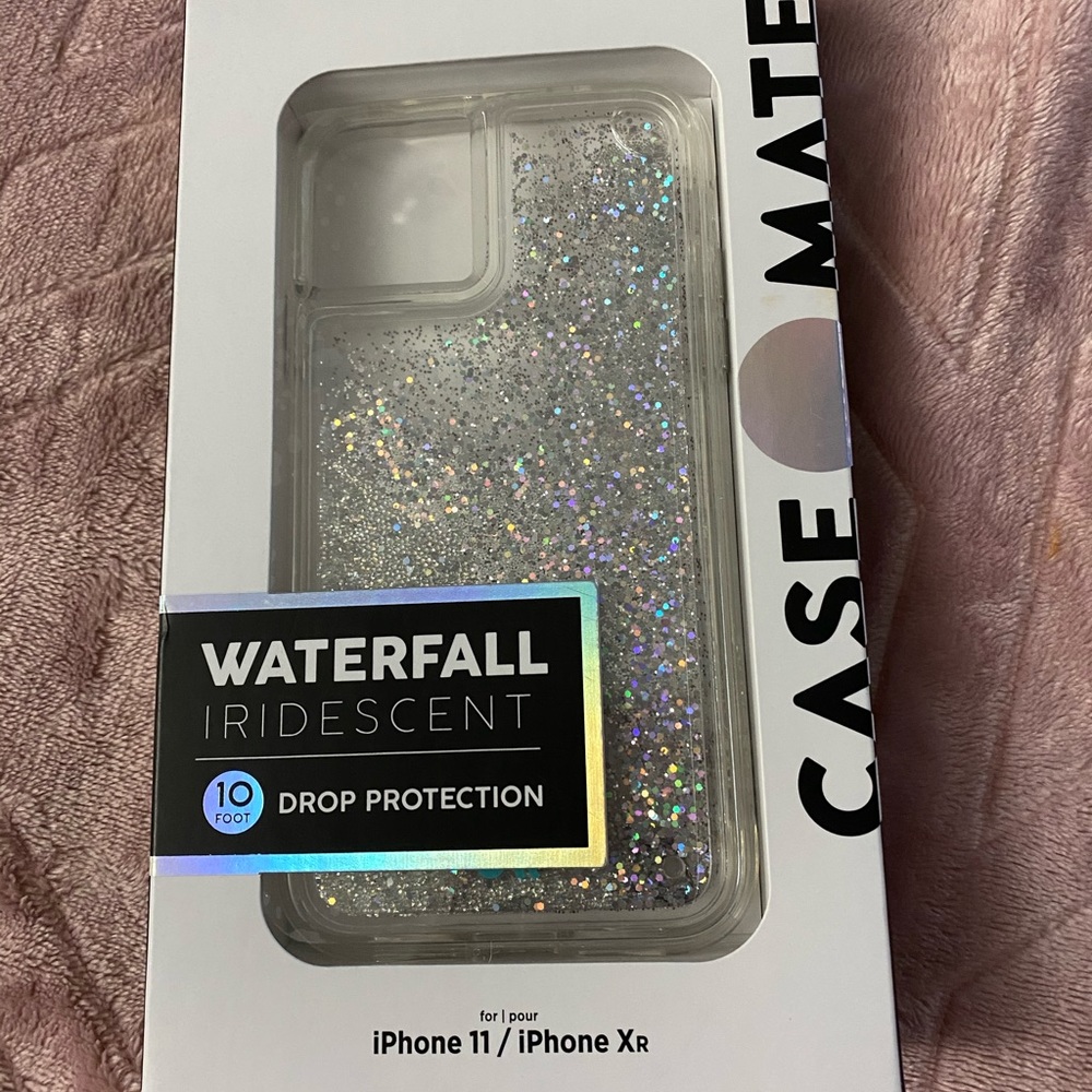 iPhone 11 case-mate
